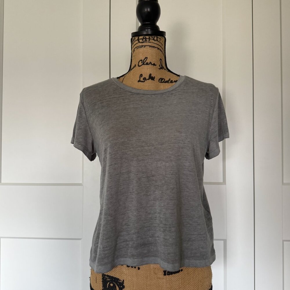 Abercrombie & Fitch Gray T-shirt Medium - Picture 4 of 8